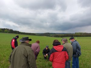 Zahlreich besuchte Veranstaltung „erfolgreicher biologischer Ackerbau“ in Hupperdange